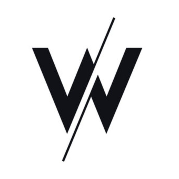 Meet your Posher, Whitney - Picture 1 of 1